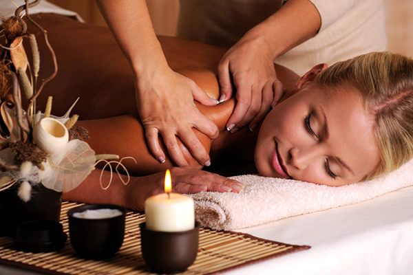 Bucharest Spa | Deep Tissue Massage + Aromatherapy